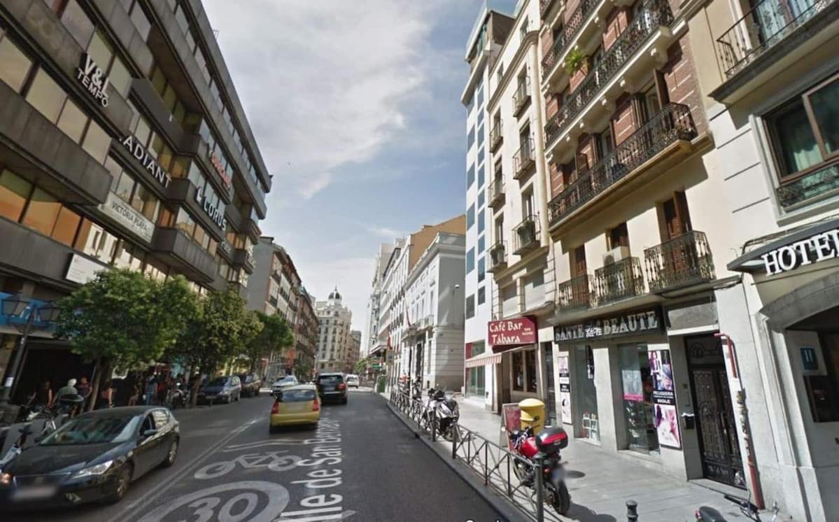 Amazinn Places Gran Via V Madrid Exterior photo